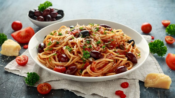 Pasta with tomato sauce made with Nefeli roasted tomatoes & Nefeli Kalamata olives